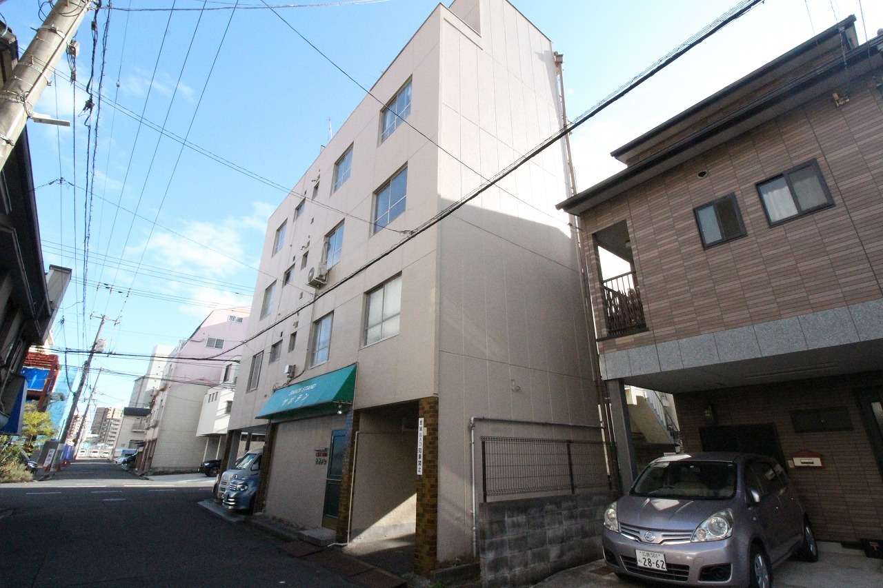 幸町マンション